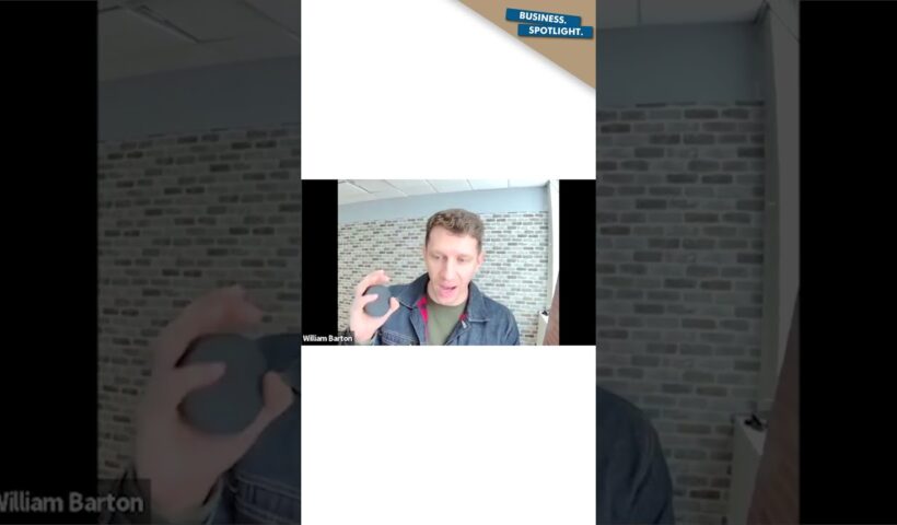 how to grow your ONLINE PLATFORM #shorts #advice #business #podcast #growth #businesspodcast #fyp