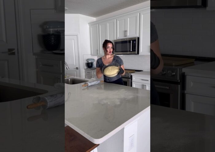 Completing my first small business order!!!🥹💛 #smallbusiness #bakingbusiness #baker #baking